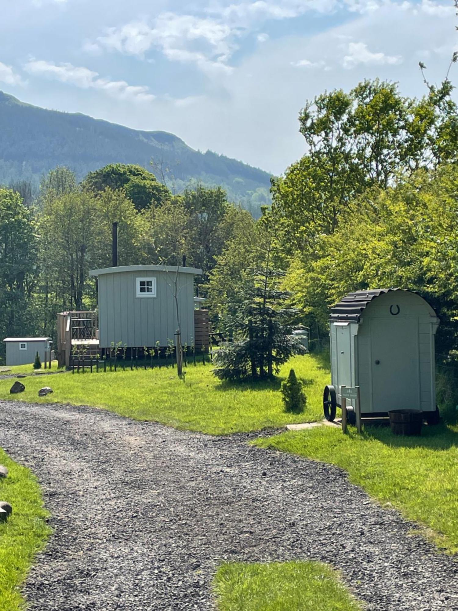 Clay Bank Huts, Roseberry Shepherds Hut Campsite